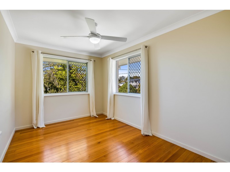 19 Bingara Street, Mount Lofty QLD 4350