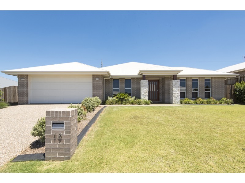 19 Renshaw Crescent, Kearneys Spring QLD 4350
