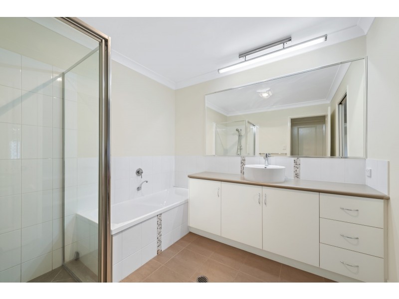 4/18 Gostwyck Street, Newtown QLD 4350