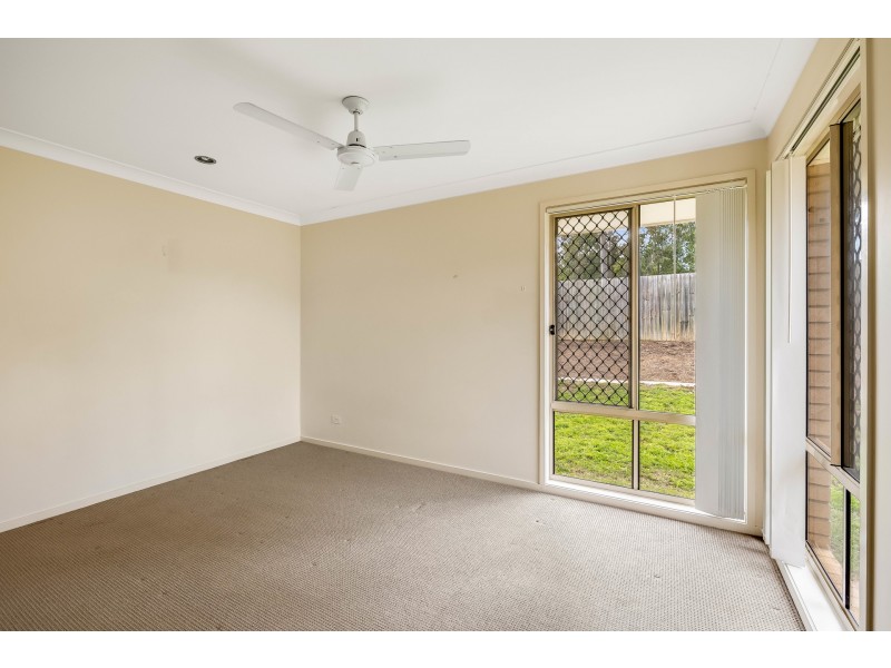 4 Paige Place, Helidon QLD 4344