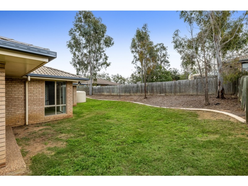 4 Paige Place, Helidon QLD 4344