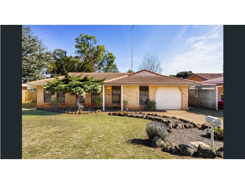 9 Ansett Court, Wilsonton QLD 4350