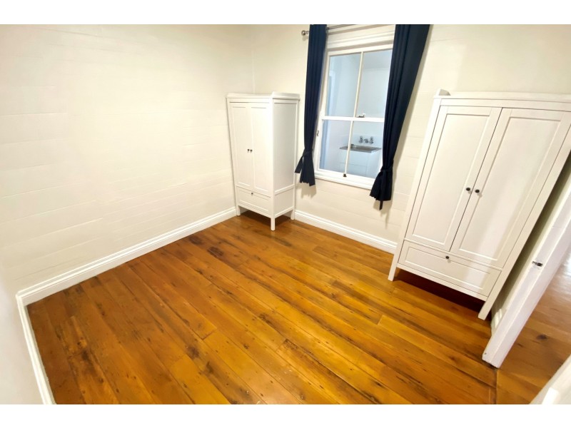 16 Gentle Street, North Toowoomba QLD 4350