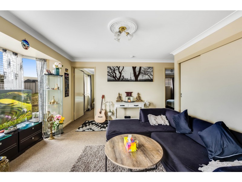 2/3 Quinlan Court, Darling Heights QLD 4350