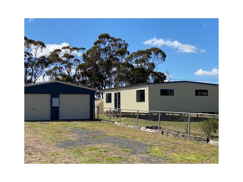 17a Railway Street, Bowenville QLD 4404