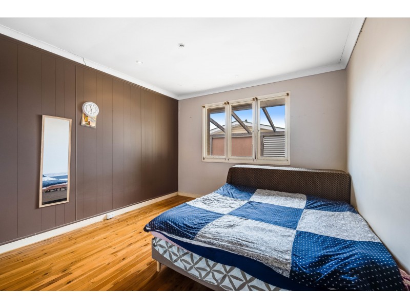 6 Lewis Street, Harristown QLD 4350