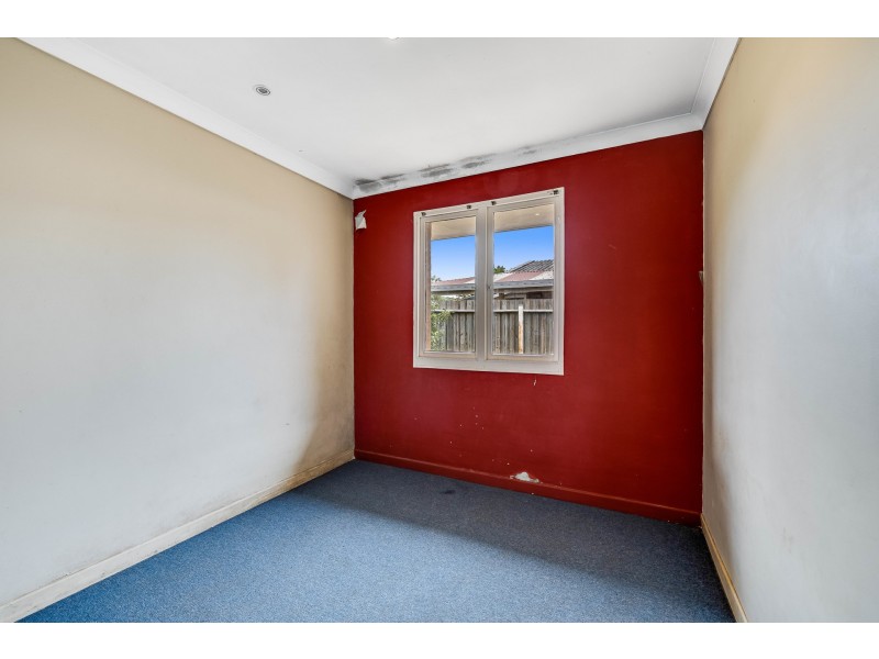 6 Lewis Street, Harristown QLD 4350