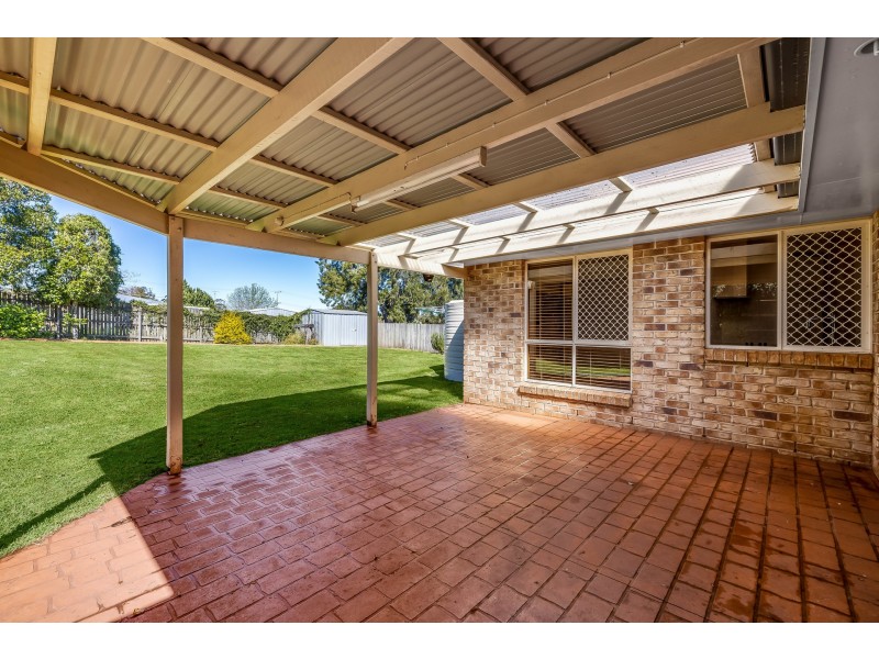 10 Elizabeth Kenny Court, Harristown QLD 4350