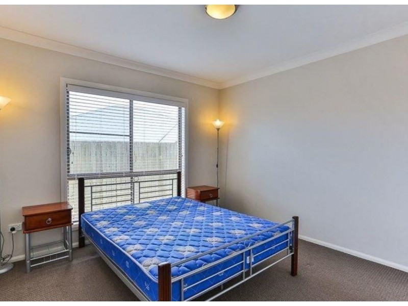 2/1 Nabiac Close, Kearneys Spring QLD 4350