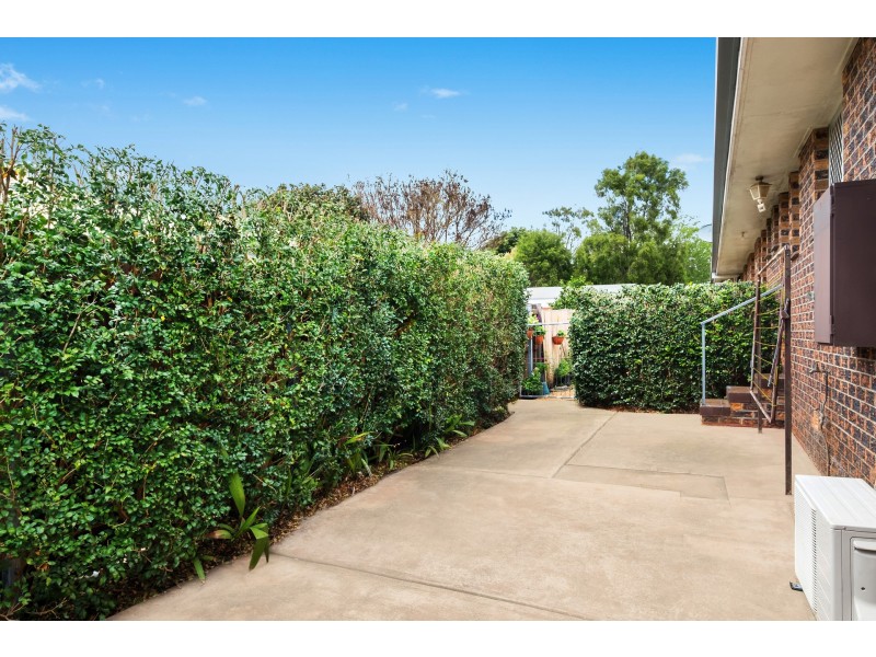 1/6 Victor Street, East Toowoomba QLD 4350