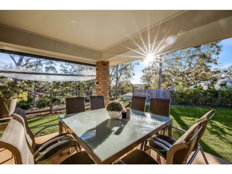 9 Madrid Court, Glenvale QLD 4350