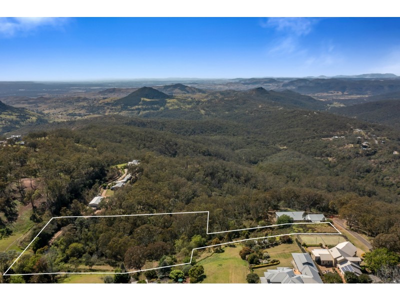 3 Bramwell Street, Middle Ridge QLD 4350