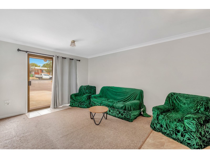 1&2/17 Boyes Street, Harristown QLD 4350