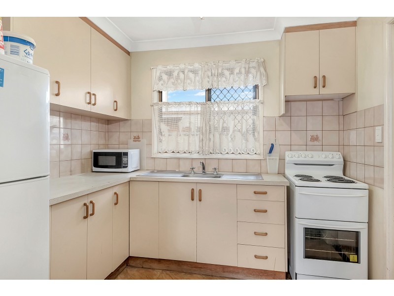 1&2/17 Boyes Street, Harristown QLD 4350
