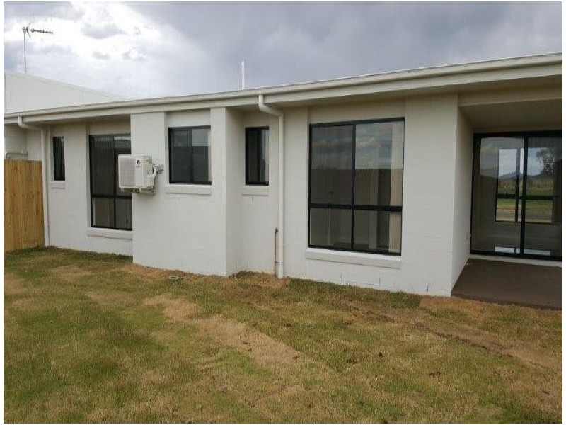 16 Tarcoola Street, Wyreema QLD 4352