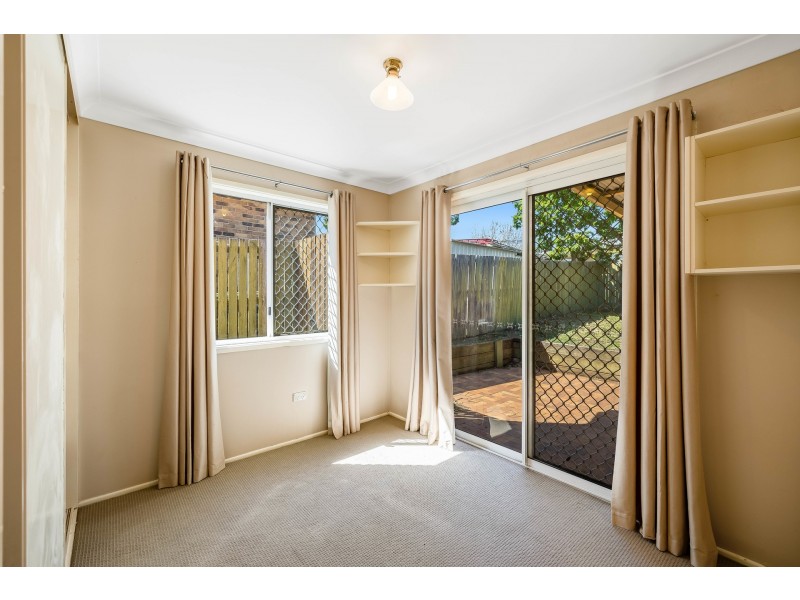 12 Beer Court, Kearneys Spring QLD 4350