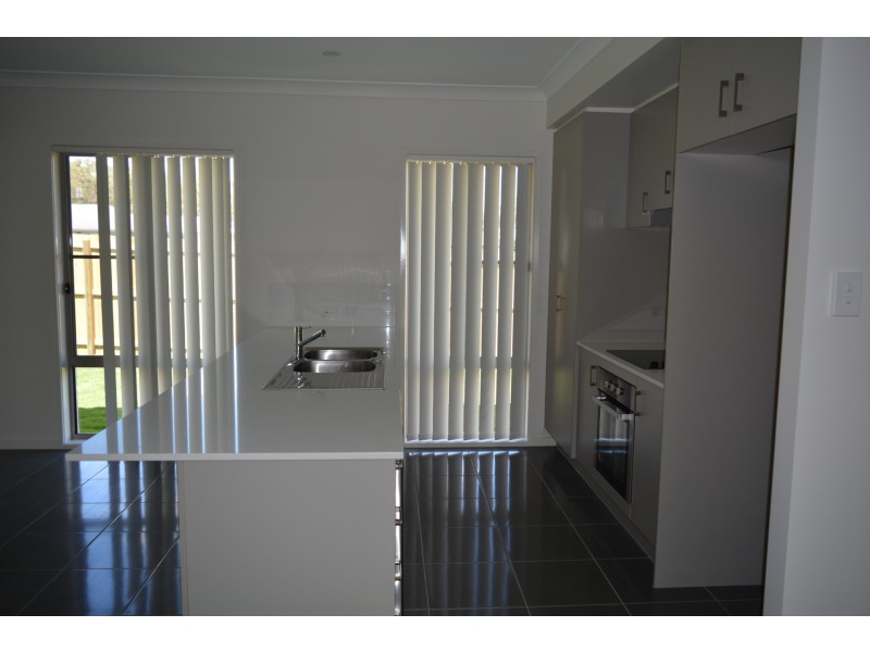 13 David Court, Helidon QLD 4344