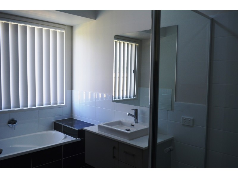 13 David Court, Helidon QLD 4344