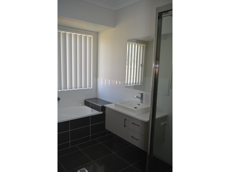 13 David Court, Helidon QLD 4344