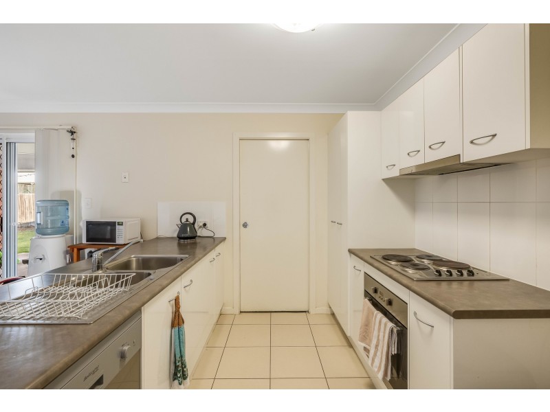 5 McIntosh Street, Westbrook QLD 4350