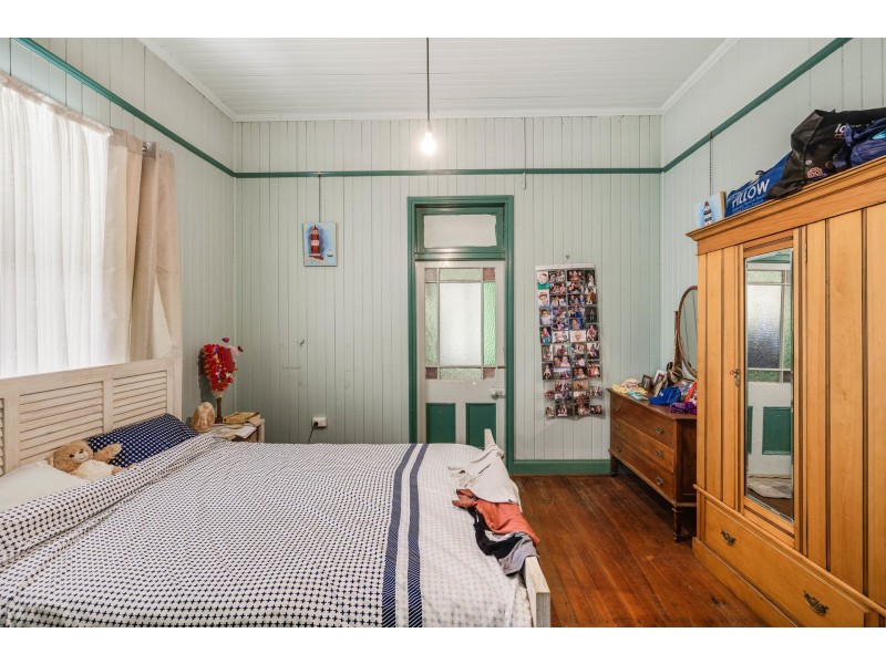 94 Luck Street, Drayton QLD 4350