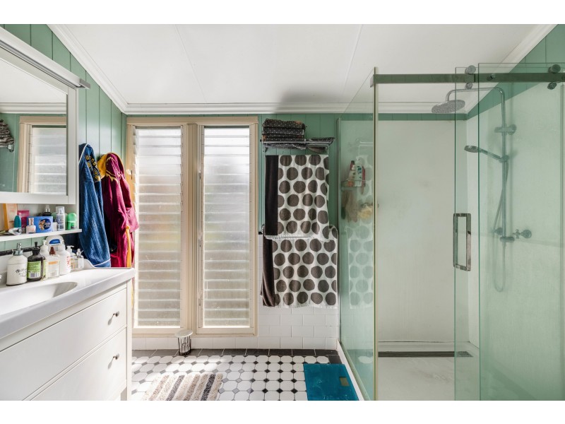 94 Luck Street, Drayton QLD 4350