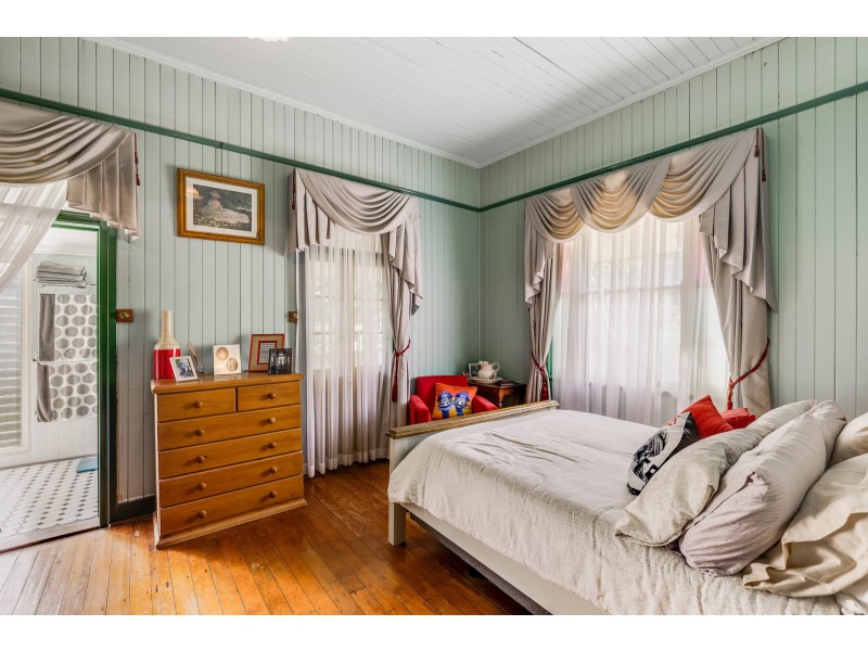 94 Luck Street, Drayton QLD 4350