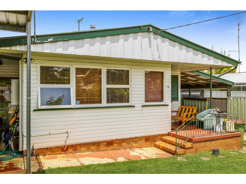 74 Crown Street, Rangeville QLD 4350