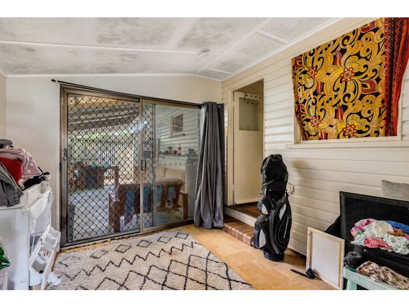 74 Crown Street, Rangeville QLD 4350