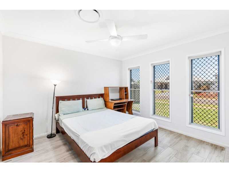 18 Lourdes Street, Middle Ridge QLD 4350