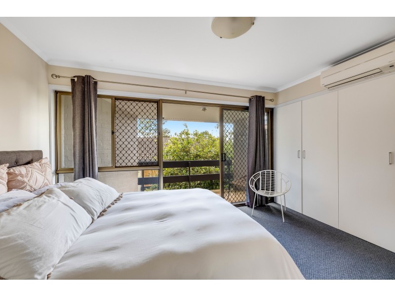 29/2 Benjamin Street, Mount Lofty QLD 4350