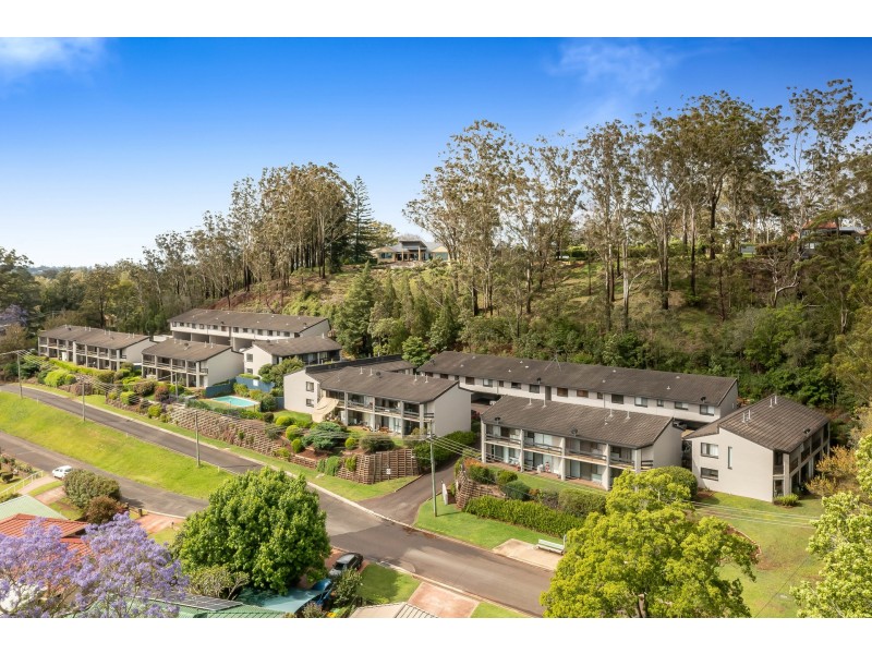 29/2 Benjamin Street, Mount Lofty QLD 4350