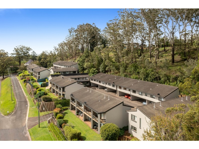 29/2 Benjamin Street, Mount Lofty QLD 4350