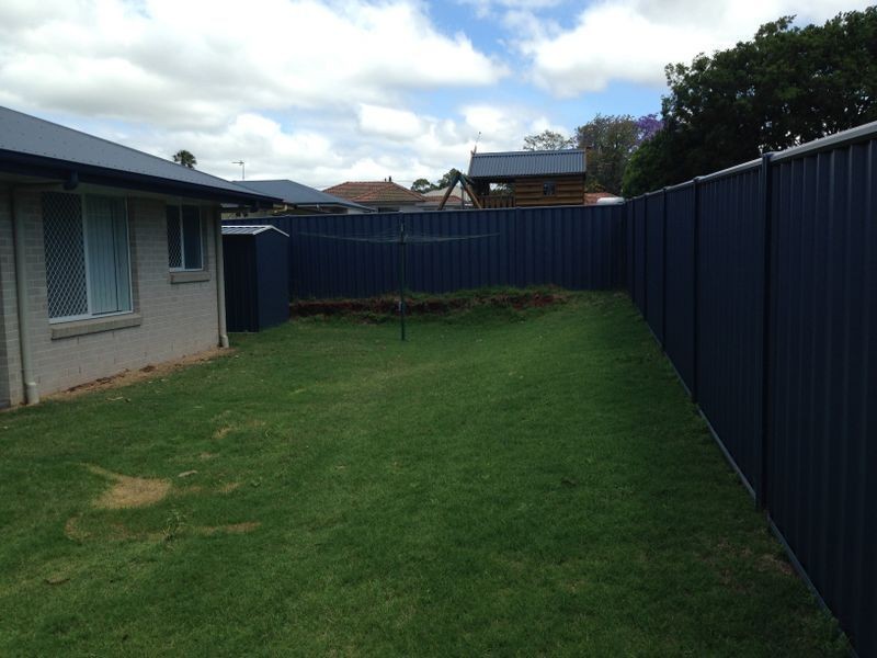 5 Esmond Street, Rockville QLD 4350