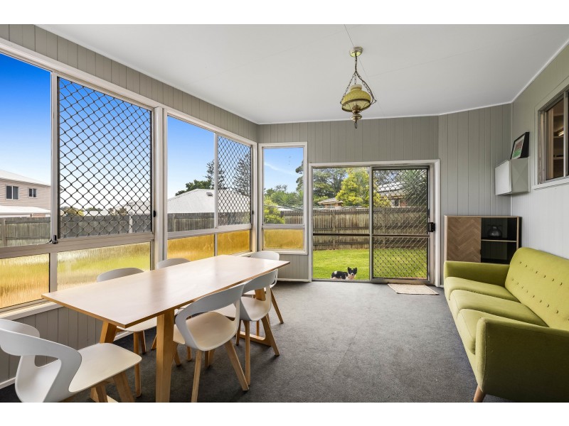 1 Harris Street, Harristown QLD 4350