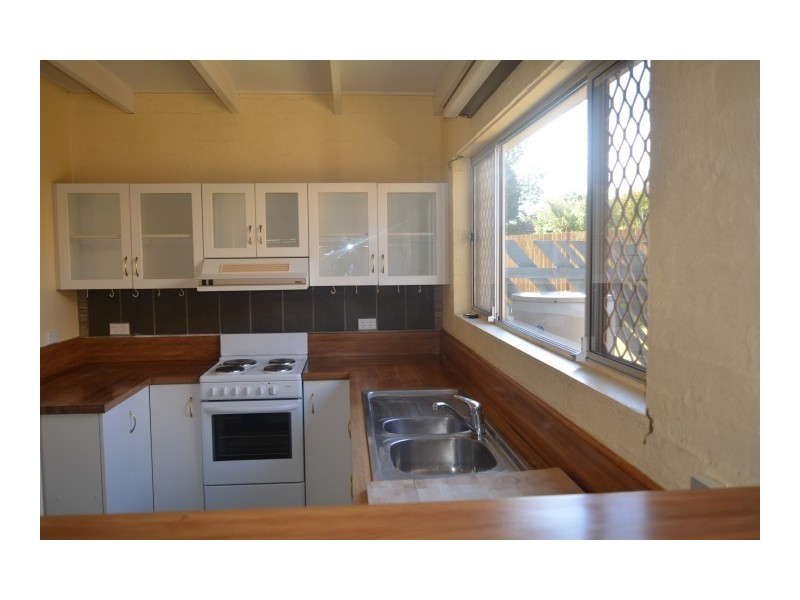 2/74 Platz Street, Darling Heights QLD 4350