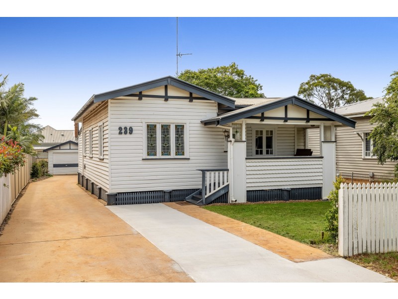 239 Hume Street, South Toowoomba QLD 4350