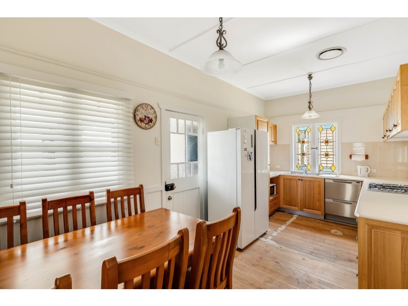239 Hume Street, South Toowoomba QLD 4350