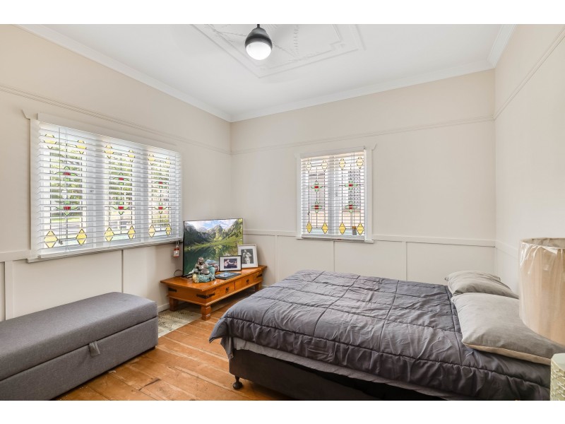 239 Hume Street, South Toowoomba QLD 4350