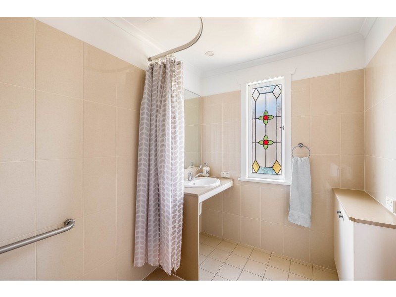 239 Hume Street, South Toowoomba QLD 4350