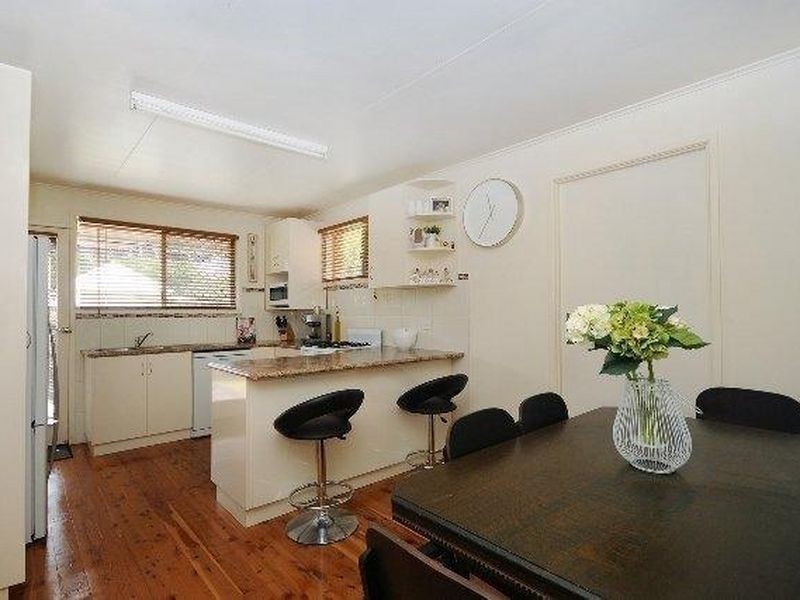 11 Cooper Street, South Toowoomba QLD 4350