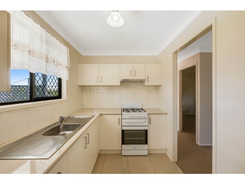 18 Traminer Drive, Wilsonton Heights QLD 4350