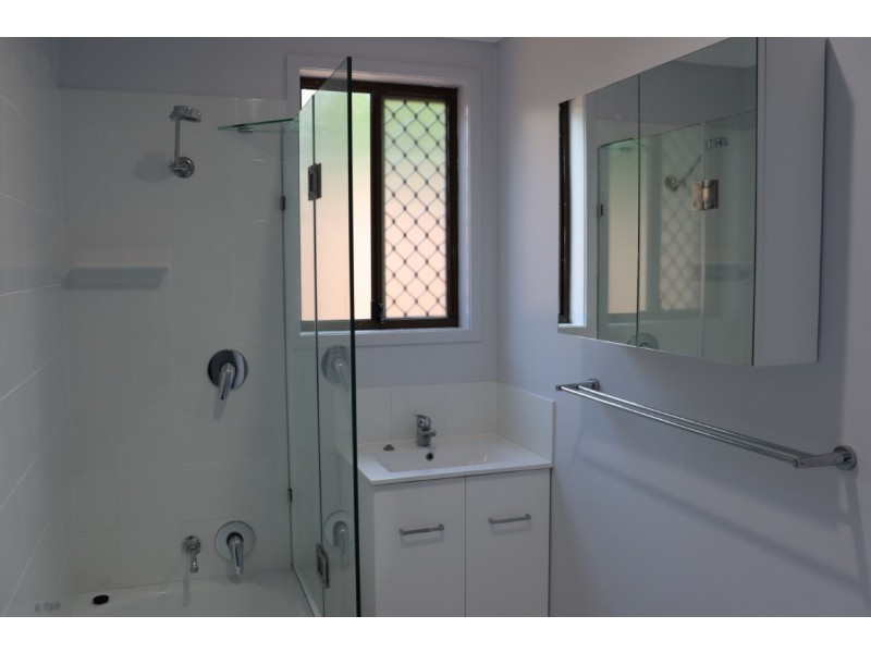 2/5 O’beirne Street, Kearneys Spring QLD 4350