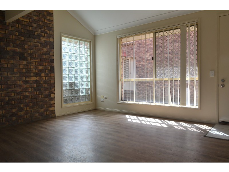 3/390 Stenner Street, Kearneys Spring QLD 4350