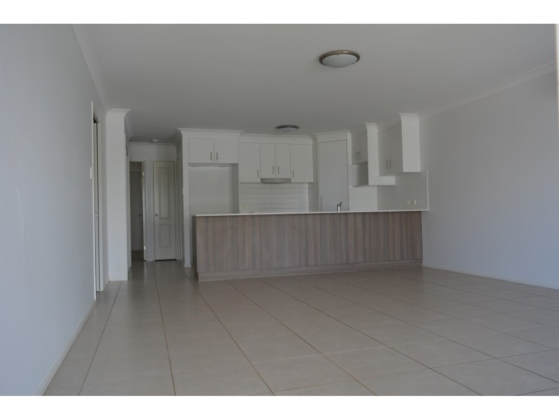 4/51 Gipps Street, Drayton QLD 4350