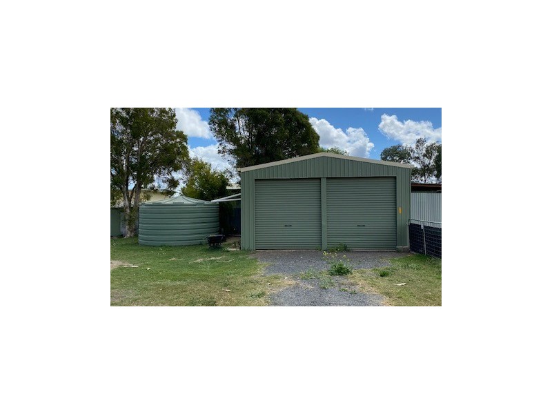 16 Margaret Street, Clifton QLD 4361