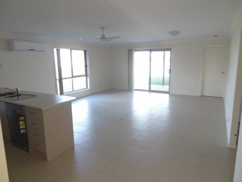 5 McIntosh Street, Westbrook QLD 4350