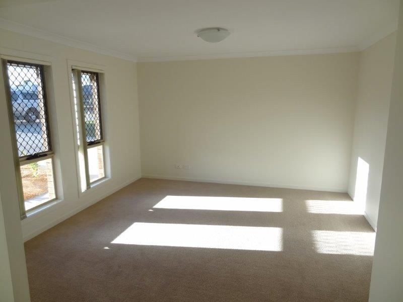 5 McIntosh Street, Westbrook QLD 4350