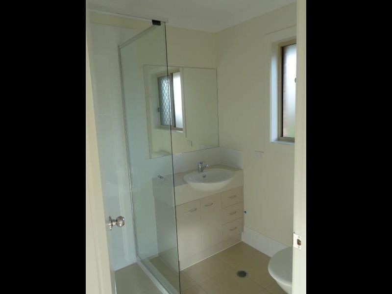 5 McIntosh Street, Westbrook QLD 4350