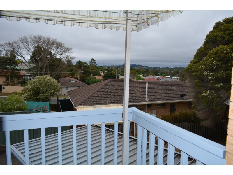 4/266 West Street, South Toowoomba QLD 4350